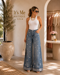 Jean Wide Leg con Studs Metálicos ✨