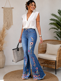 Mahón Flare Floral Bordado