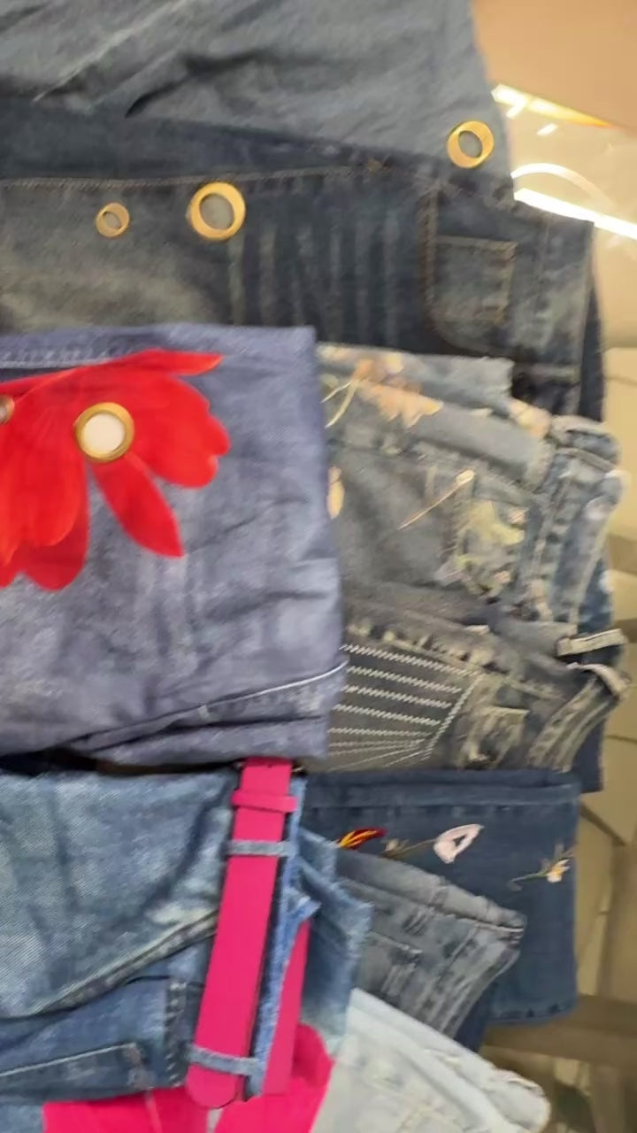 Pantalón Wide Leg Floral Efecto Denim con Correa Rosa